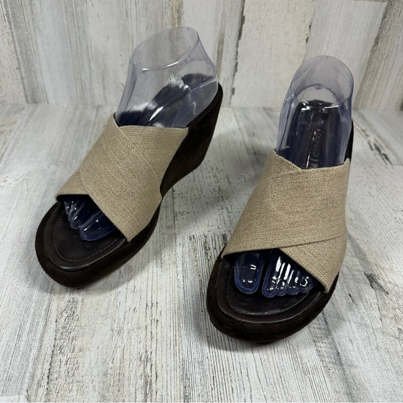 Donald J. Pliner Reyna Tan Linen Wedge Sandals #1360 - Picture 12 of 12